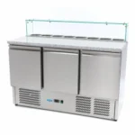 Maxima Gastro Pizzakühltisch - 137 cm - 3 Türen - Passt 8 x 1/6 GN - inkl. Glasabdeckung - 09400208